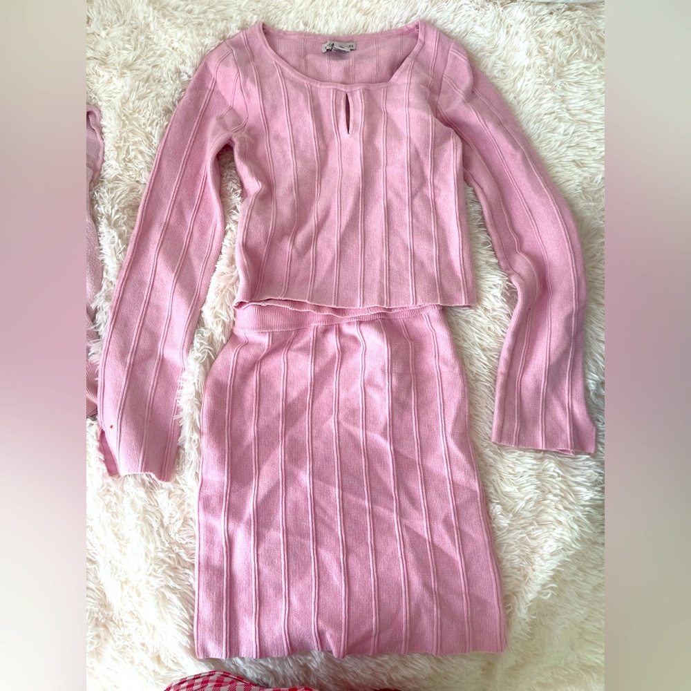 Pink Knit Skirt Set
